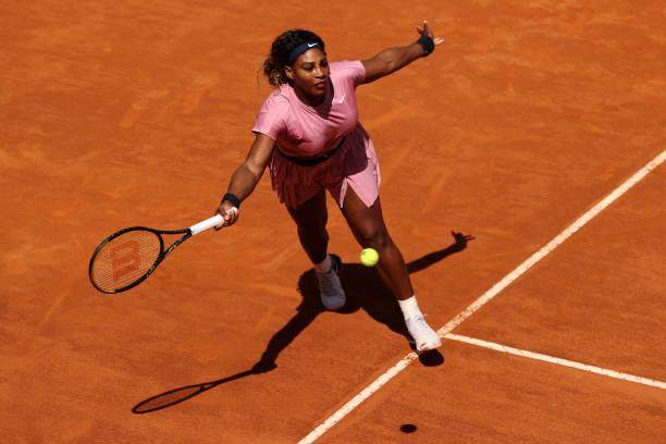 开云体育在线-罗马首秀不敌红土新贵 小威未能用胜利告别“一千”