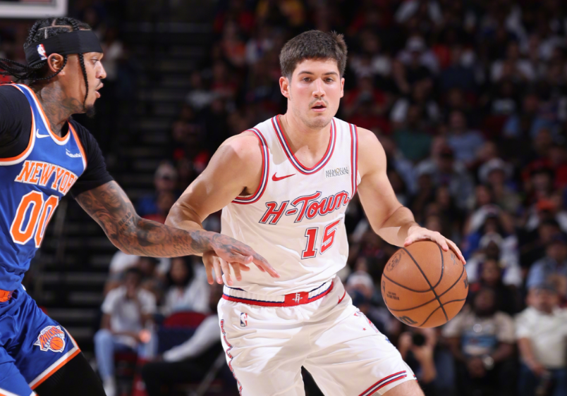 开云体育登录-火箭vs雄鹿前瞻：3连胜火箭状态回暖，雄鹿无欲无求难赢球